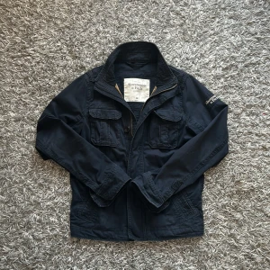Abercrombie & fitch field jacka  - Abercrombie & fitch field jacka | skick 7,5/10 | strl M | mitt pris 899