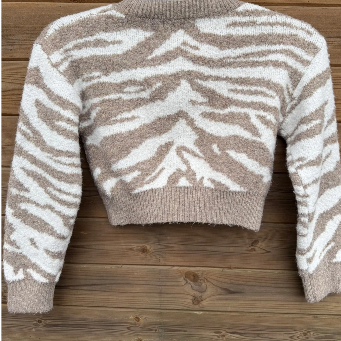 Stickad tröja  - 3
