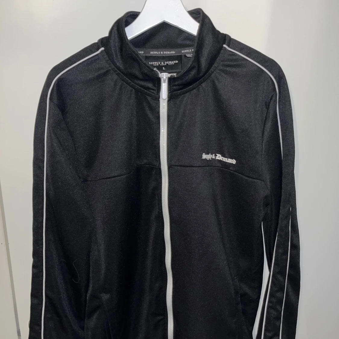 Supply and demand kofta (tröja)