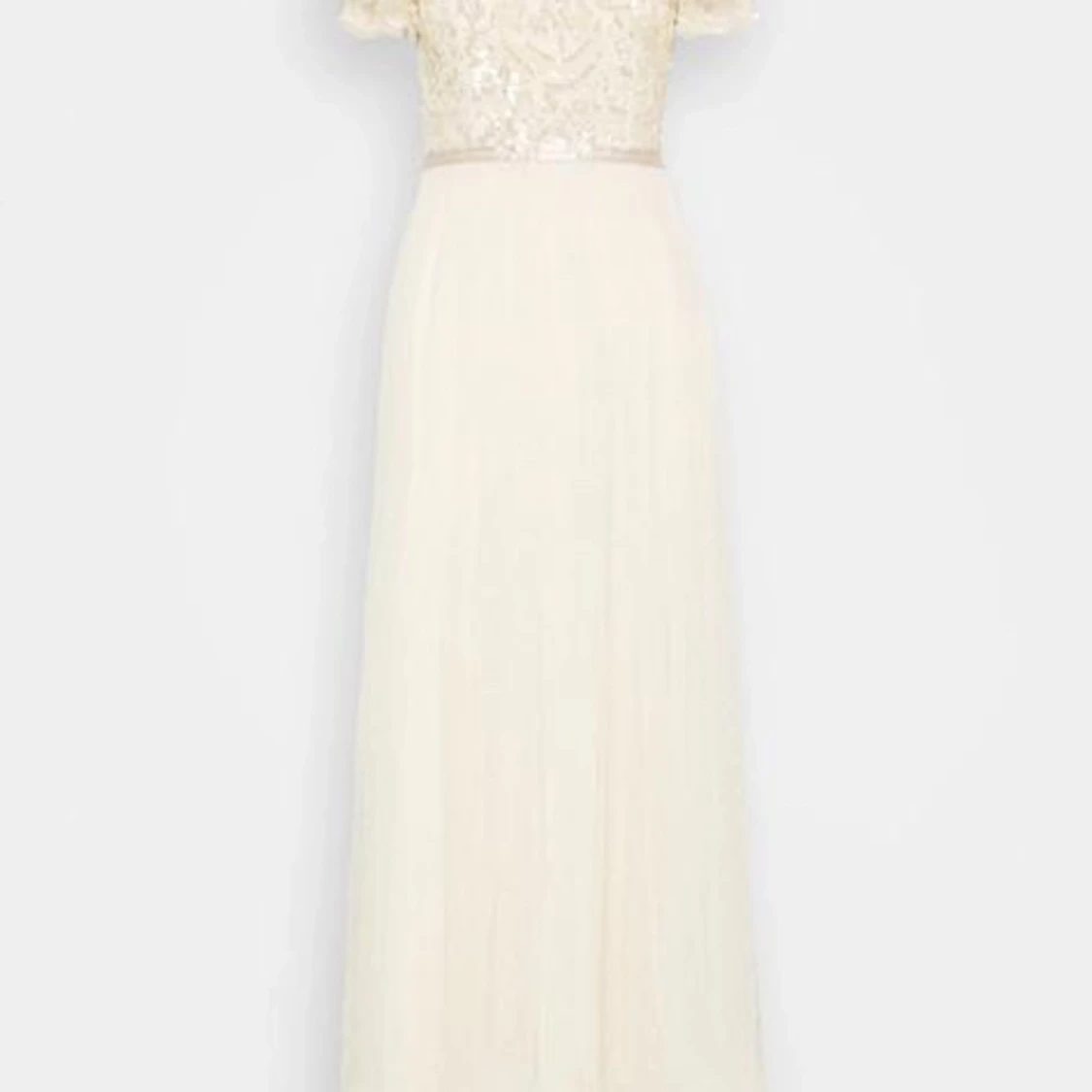 Champagnefärgad långklänning med paljetter - 1