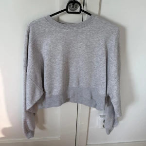 Sweatshirt - Bra skick.
