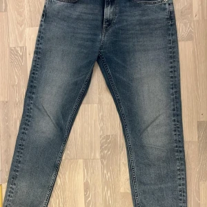 Replay Jeans - Blå Replay Jeans Dam. Storlek M. Mycket bra skick. För mer detaljer kom privat.