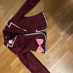 Kotoko utsugi cosplay - Selling a kotoko utsugi cosplay! I love this but sadly it’s gotten too big, wig is a bit tangled but otherwise no stains or holes!:3 original price: 700kr