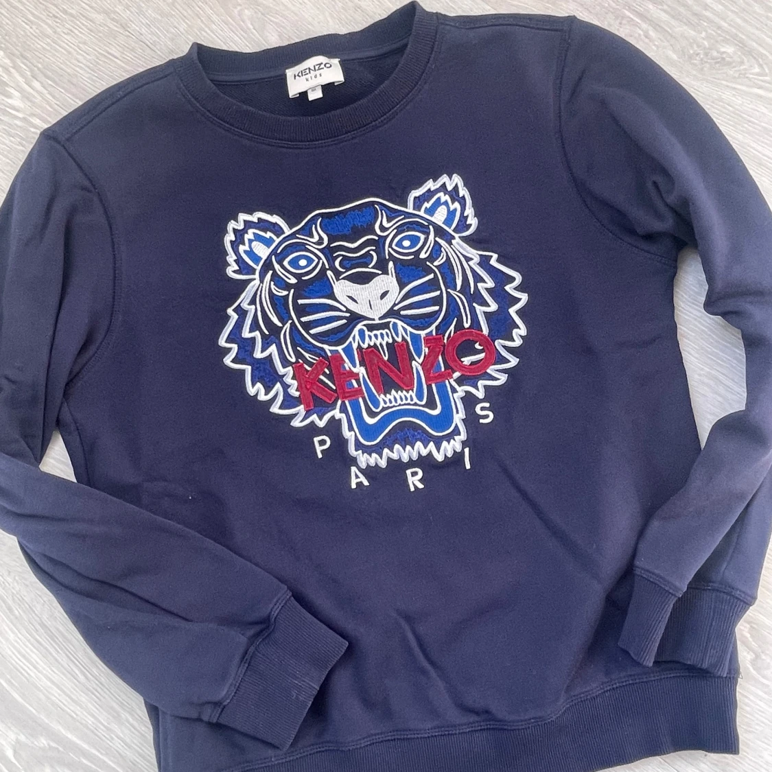 KENZO sweatshirt strl 14 år