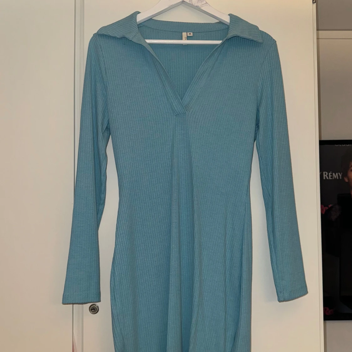 Blå klänning  - 90