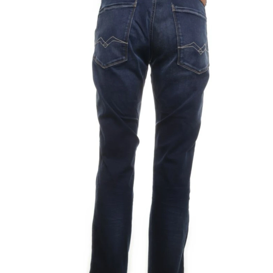 Hej! Jag säljer nu mina sprillans nya Replay jeans - 90