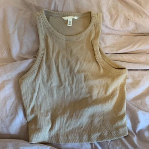 Linne!  - köpt ny från HM! inga defekter! knappt använd! 