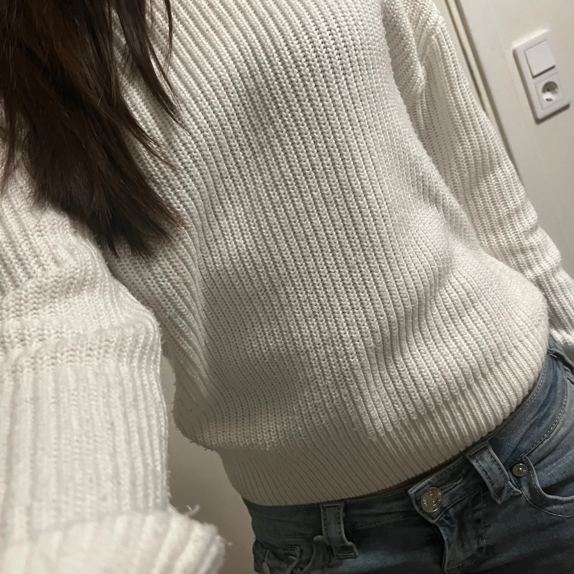Vit stickad tröja - 2