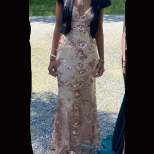 Balklänning - Sjukt fin balklänning