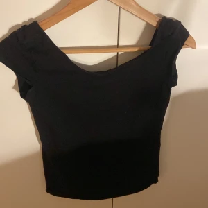 T-Shirt - Bra skick, använd några gånger.