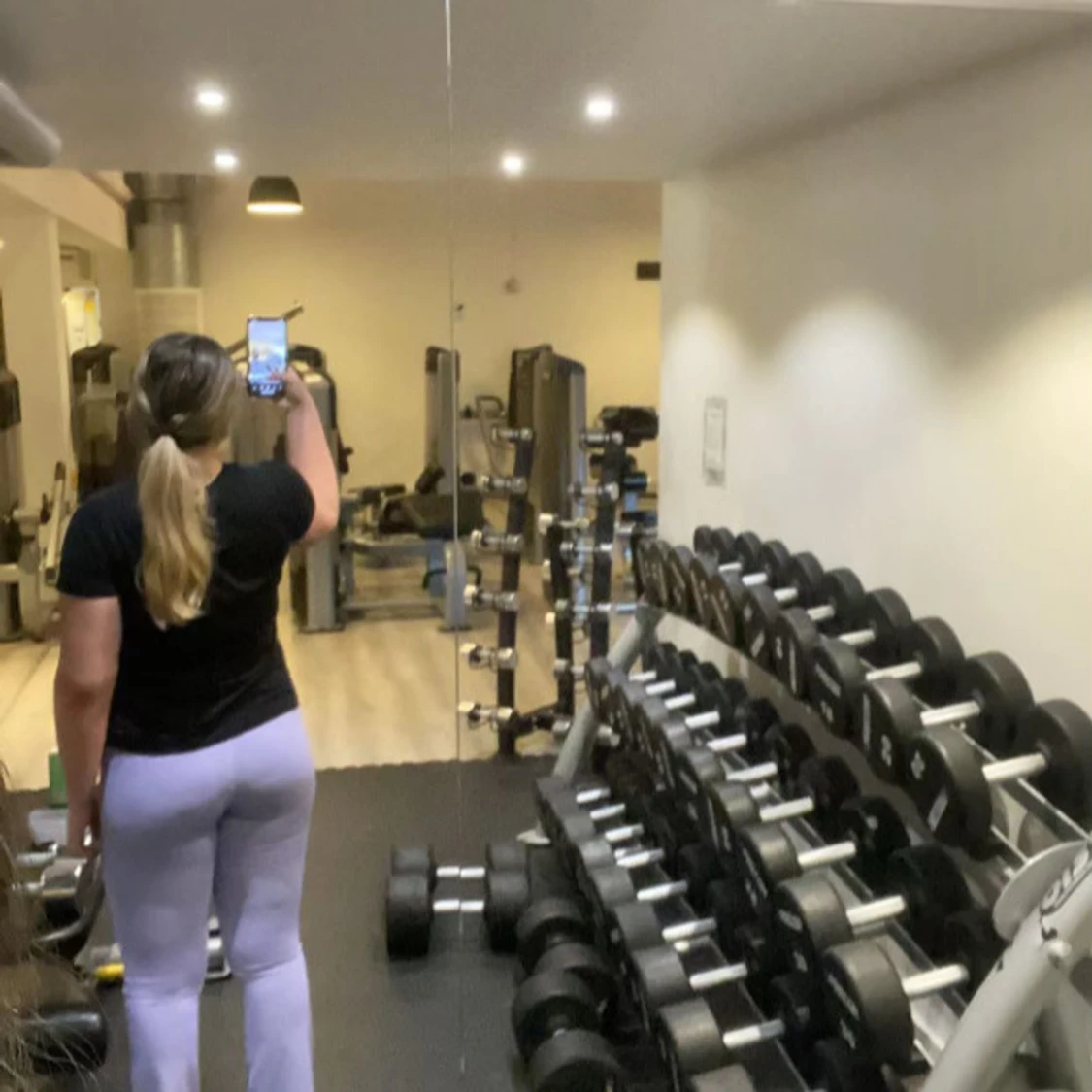 Träningsbyxor strl M - 3