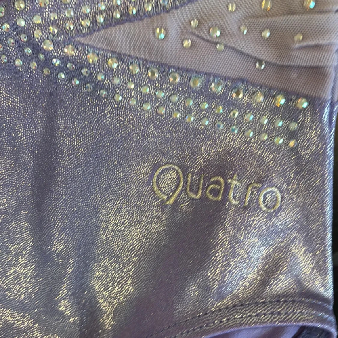 Lilla quatro dräkt  - 1