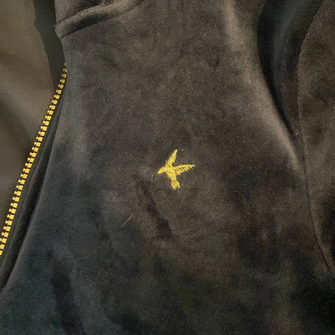 Mörkblå hoodie från Lindex - 92