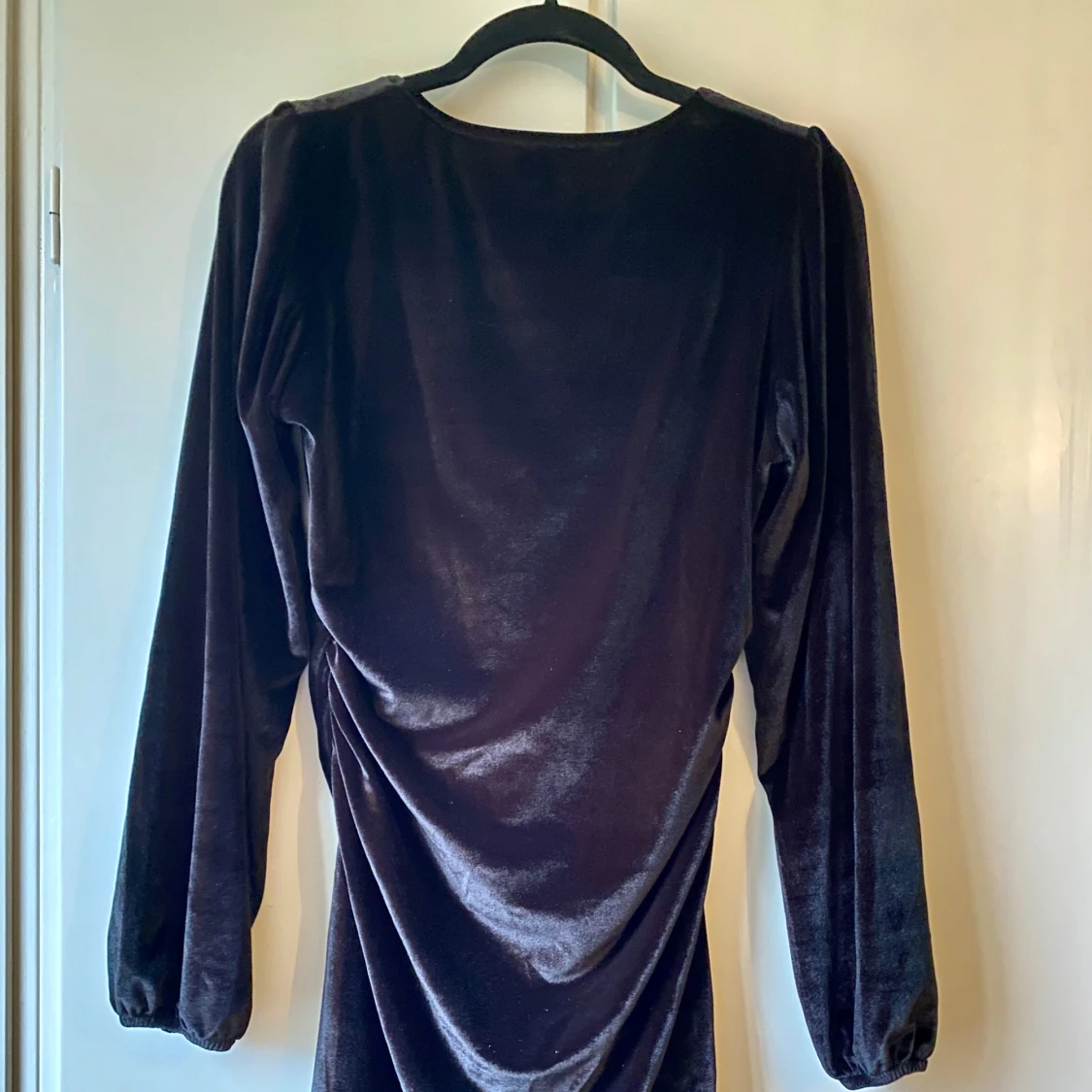 Svart sammetsklänning - 90