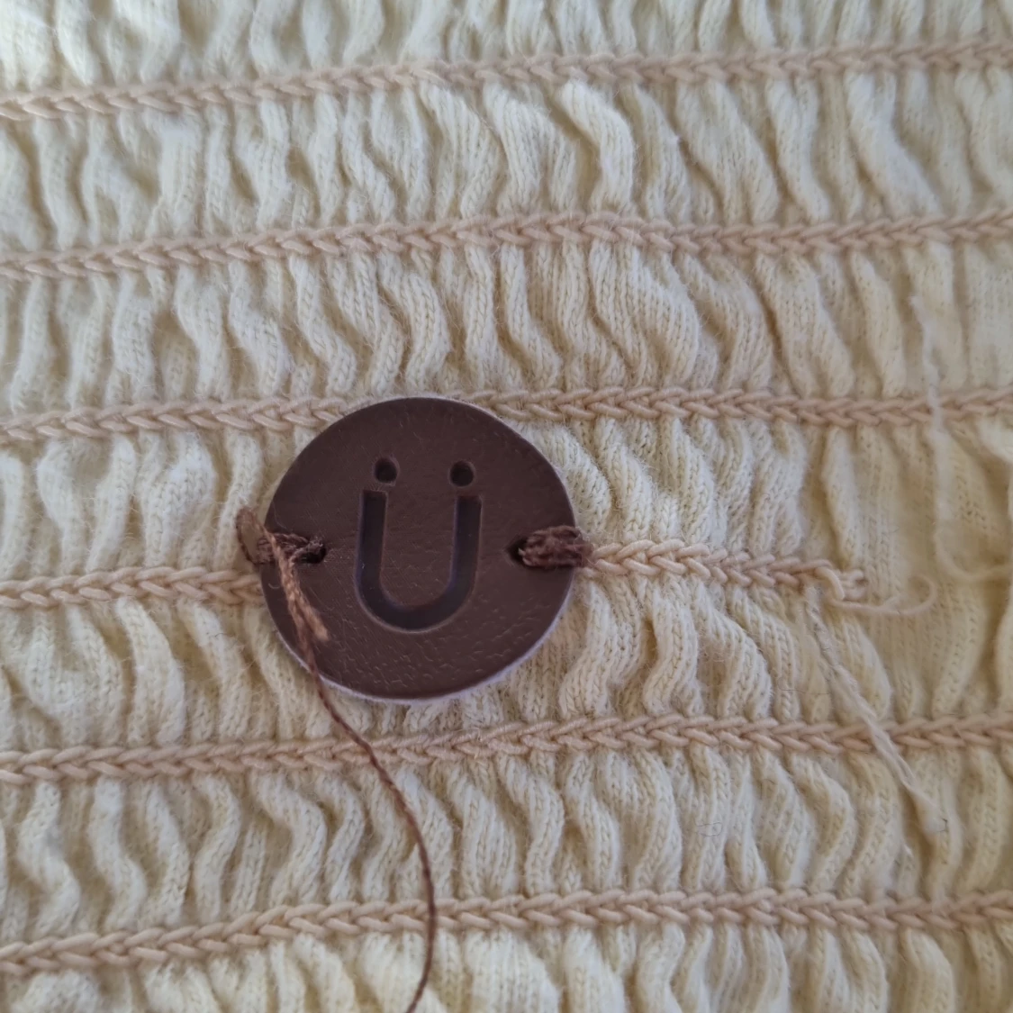 Gul ribbad topp med korta ärmar - 91