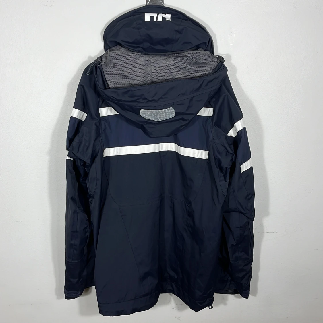 Marinblå regnjackq från Helly Hansen - 92