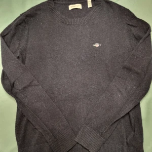 Gant wool sweater - Size 146/152, 11-12 years. Good condition.