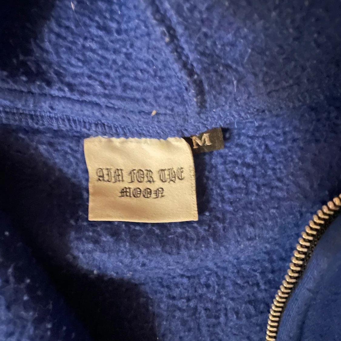 Aim for the moon hoodie  - 91