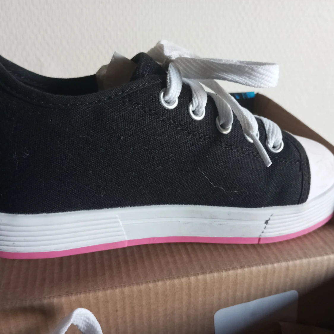 Heelys Fresh X2 i svart och rosa 32 - 91