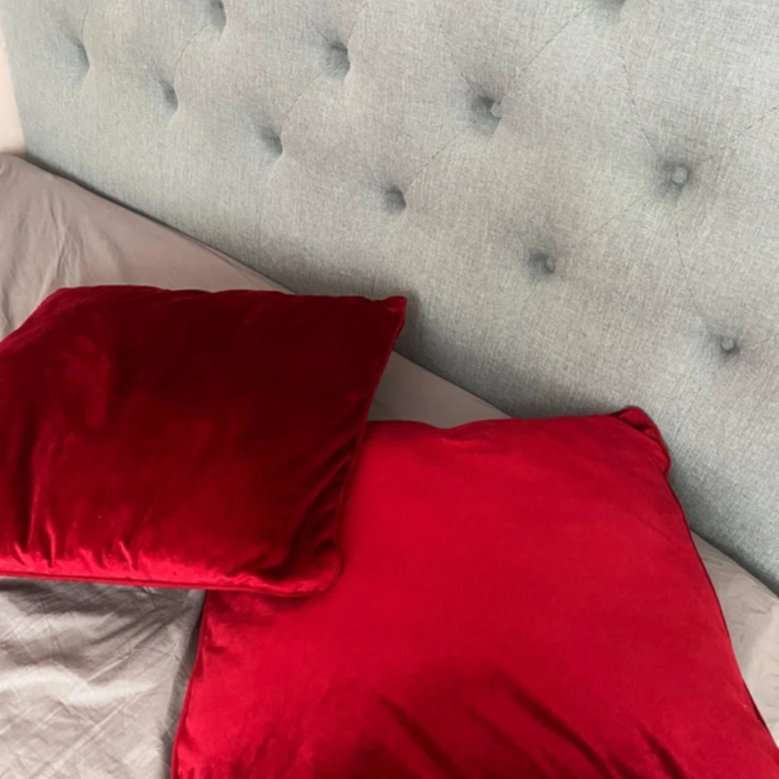 Röda sammetskuddar - 90