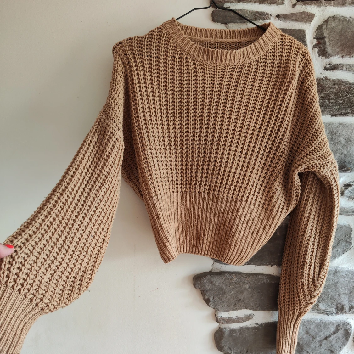 Beige stickad tröja