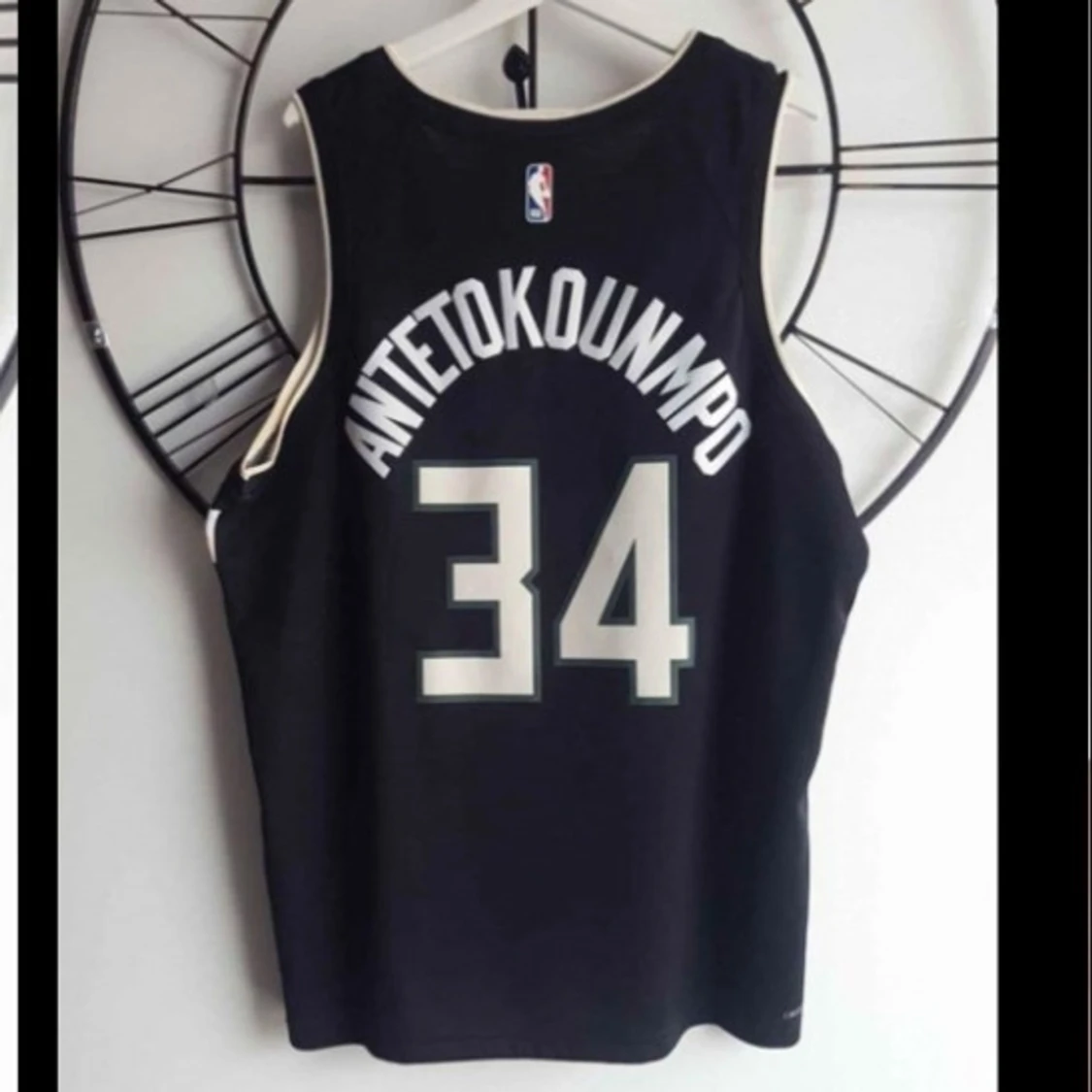 NBA Basketlinne - Milwaukee Bucks - 90