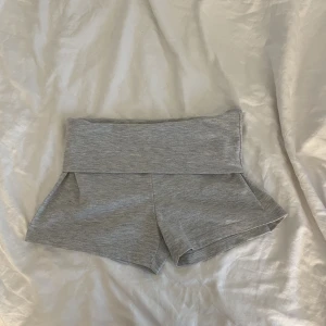 Lågmidjade shorts - Helt oanvända yoga shorts från nelly🥰