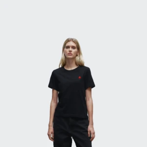 LOBONNE BLACK TEE - Lobonne T-Shirt i helt nytt skick. Finns i alla storlekar.