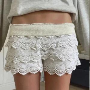 Shorts  - SUPERSNYGGA och eftertraktade!! Tryck gärna köp nu ❣️❣️