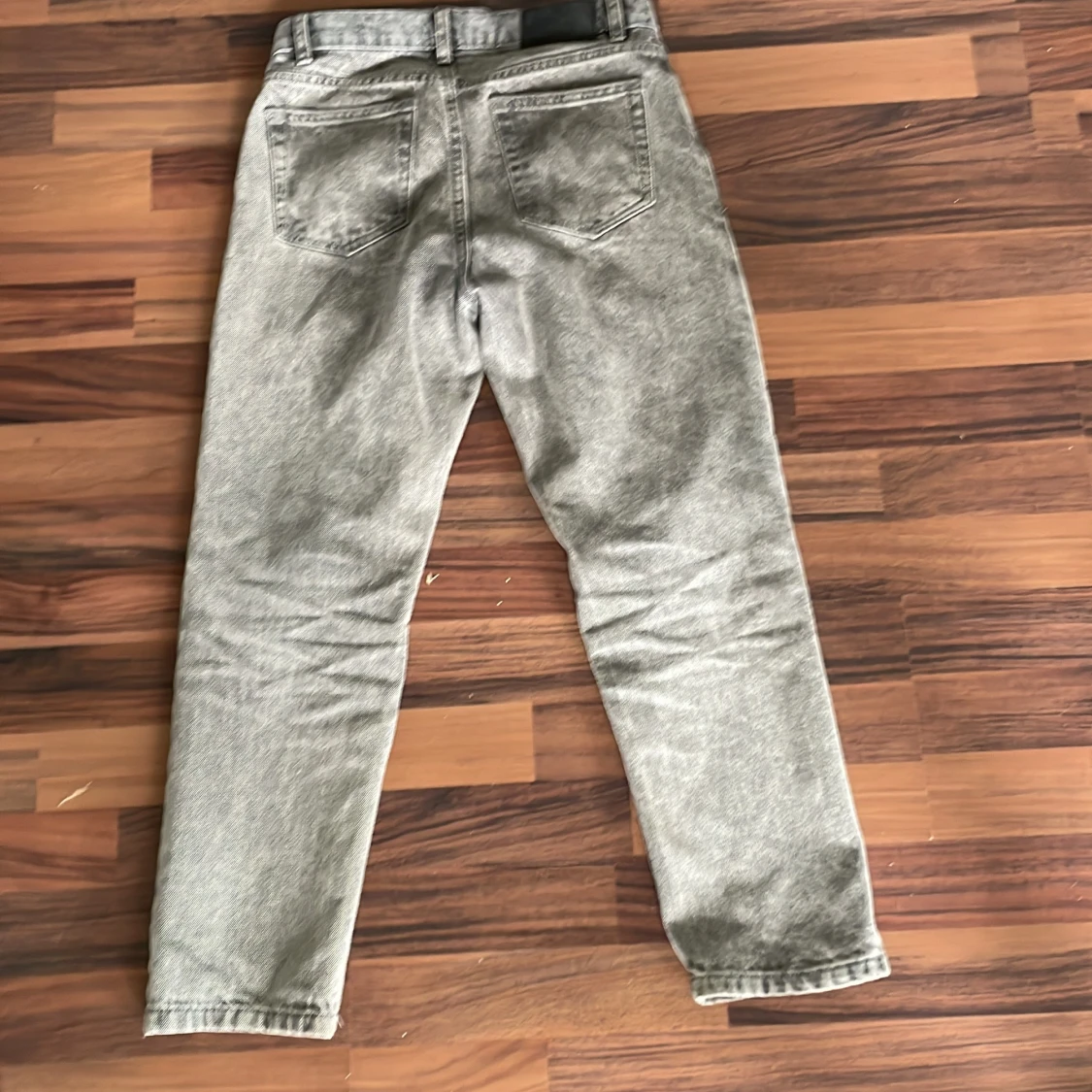 Grå jeans från Grunt - 90