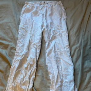 Linnebyxor - Linnebyxor i fint skick från Gina