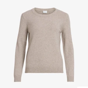 Stickad tröja - Beige stickad tröja från VILA, super skön💓  Nypris 329kr
