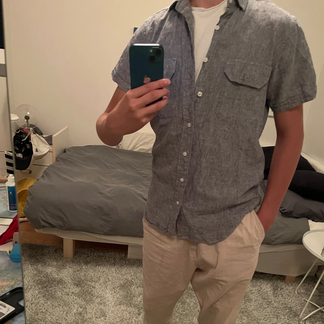 Ljusblå linneskjorta  - 91