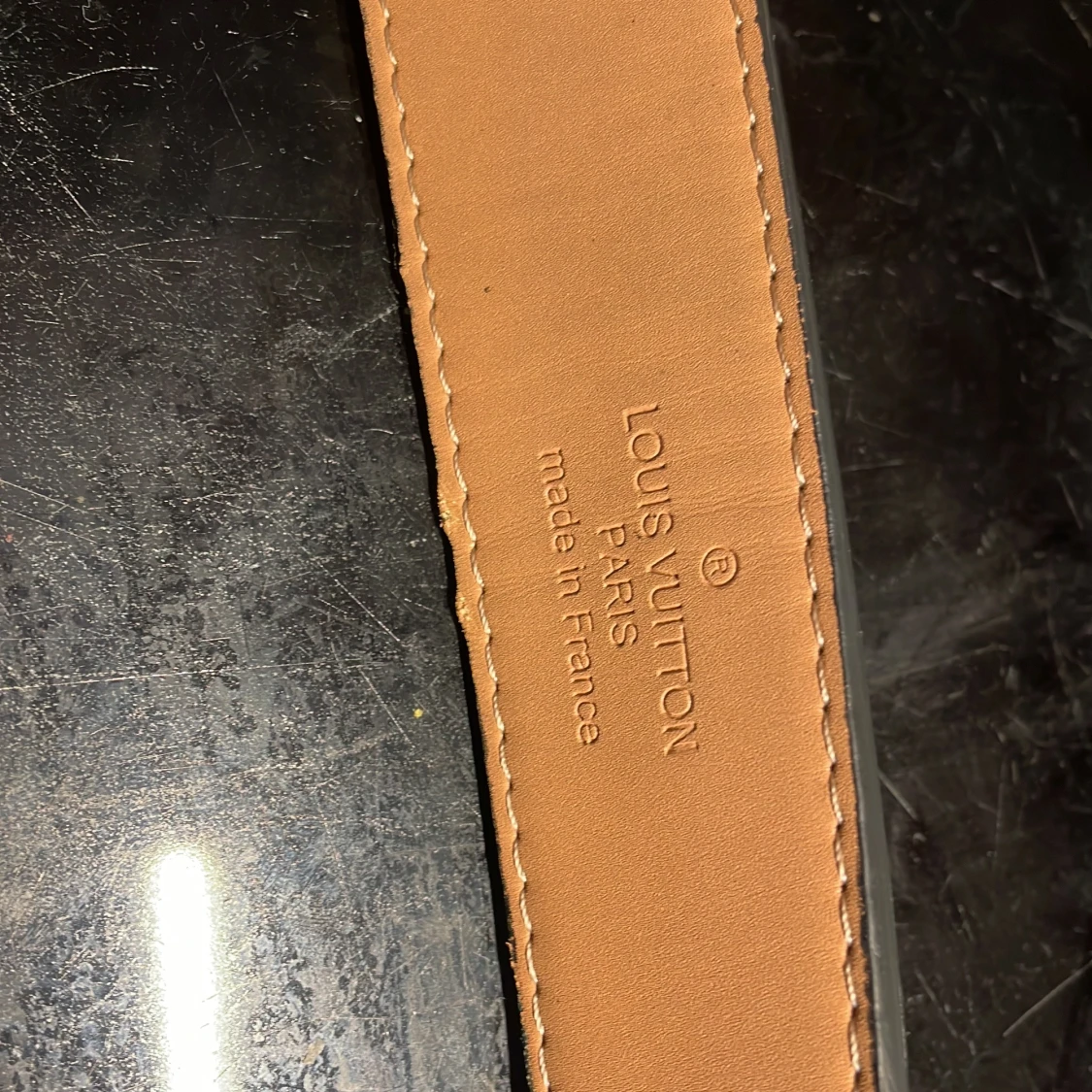 Svart rutigt bälte från Louis Vuitton - 3