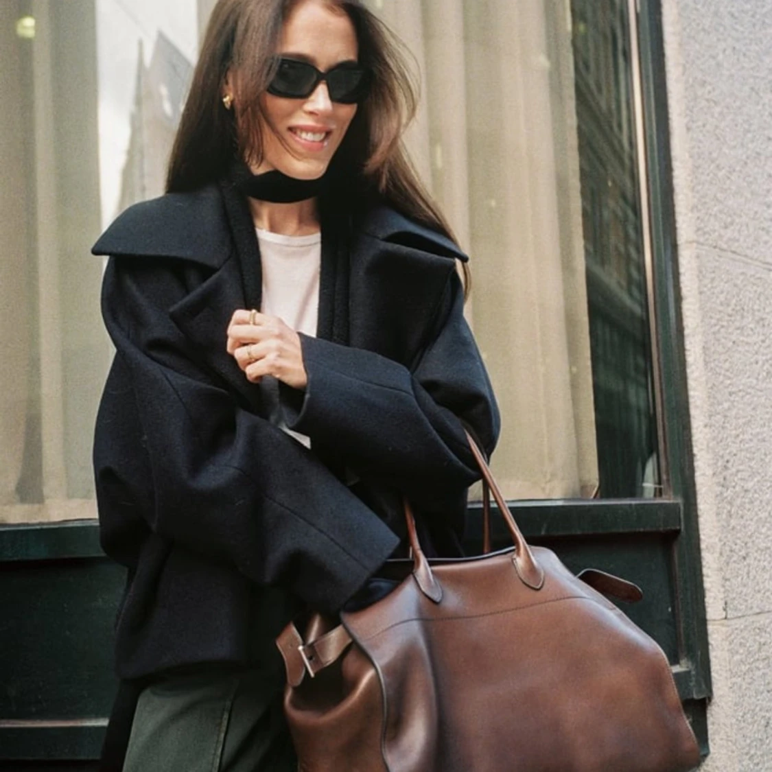 Svart kappa från NA-KD