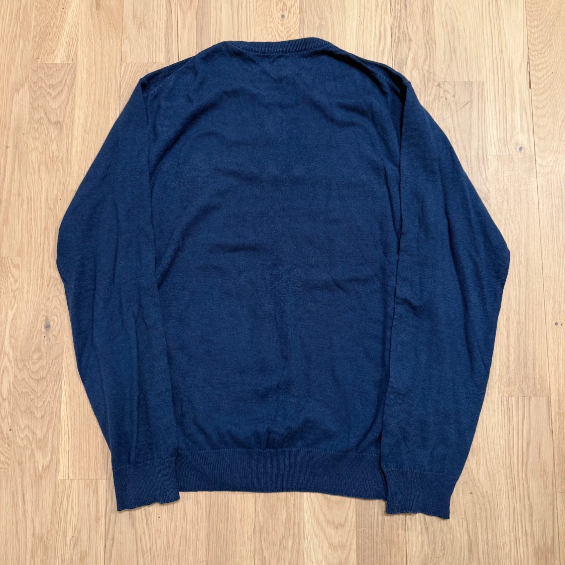 Mörkblå tröja från Gant - 2