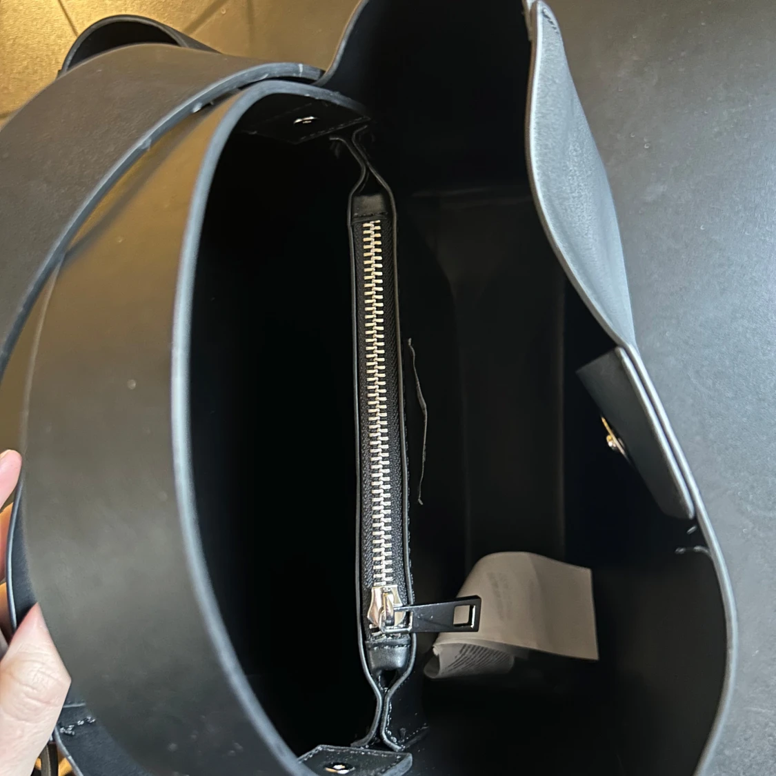 Svart axelväska  - 2