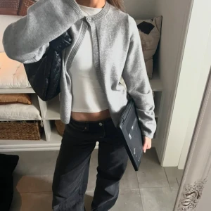 Grå kofta  - Grå kofta 159kr