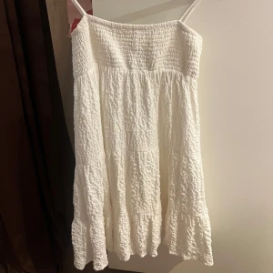 Klänning - Super söt klänning från Zara!💞💞