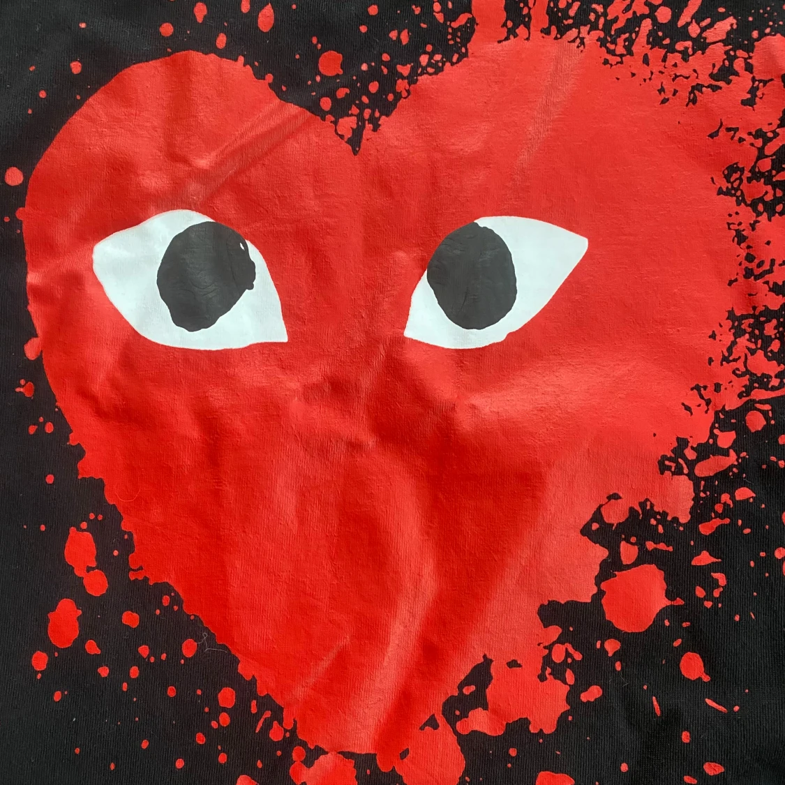 Play Comme Des Garçons T-shirt Big Logo Heart Boxy Fit  - 90