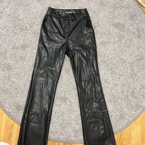 Skinnbyxor  - Skinnbyxor från madlady i storlek S, kom privat för fler bilder🥰
