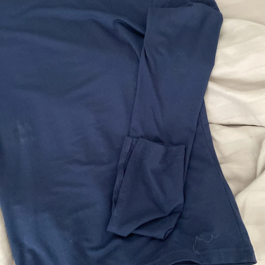 Mörkblå långärmad från gina tricot - 90