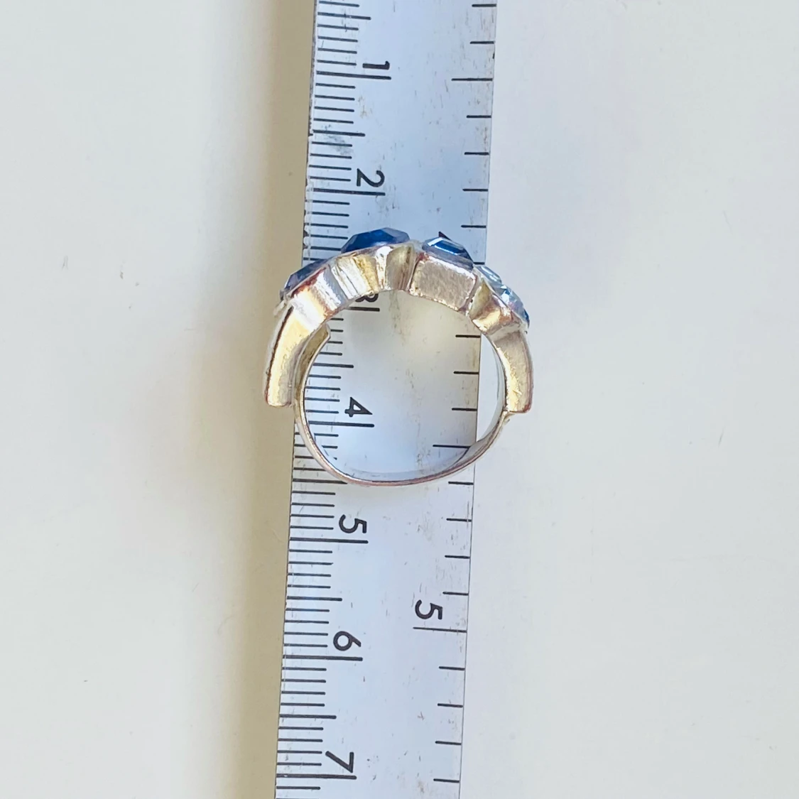 Silverring med blå stenar - 93