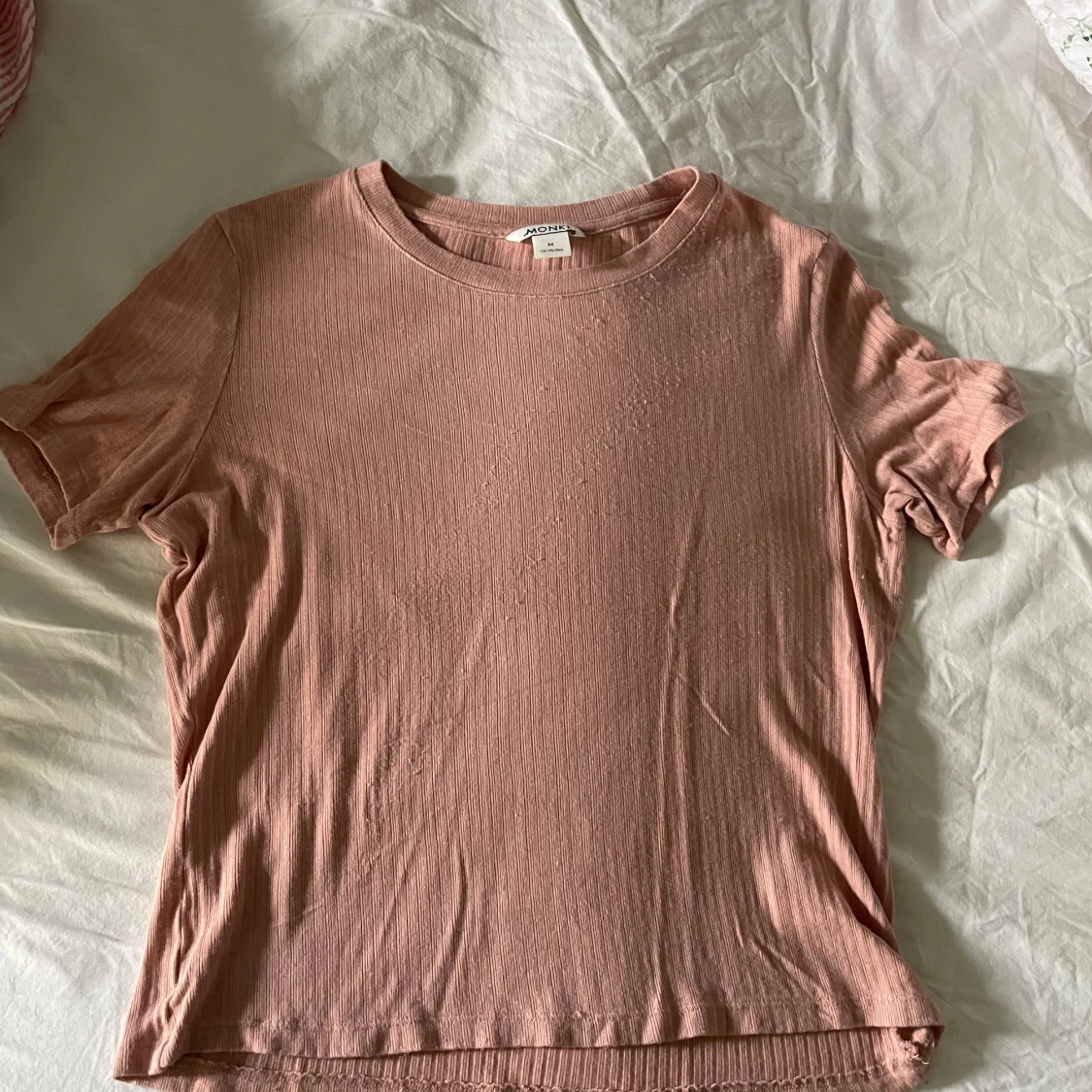T-shirt från monki