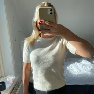 Stickad tröja - Helt oanvänd tröja från Hm🙌🏼