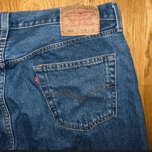 Levis 501 - Mellanblå levis Vintage 