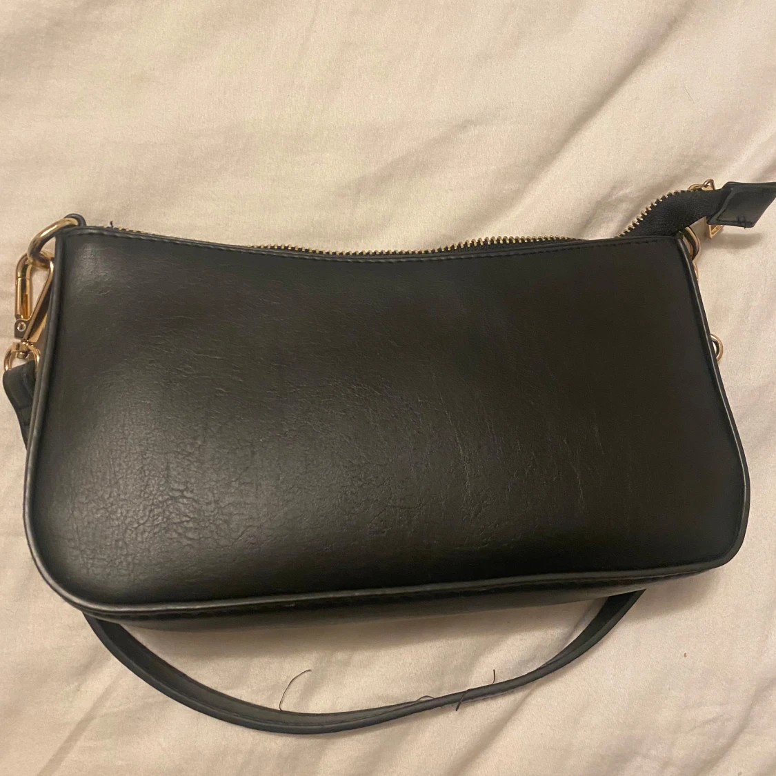 Svart väska - 90