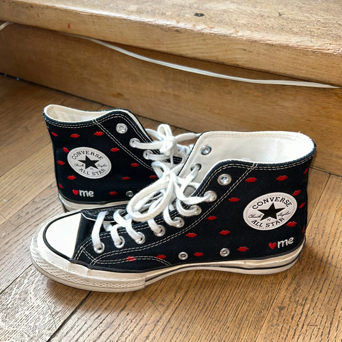 Converse