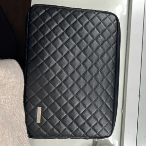 Datafrodral - Helt nytt säljer pågrund av för stor för min data🎀