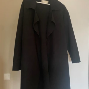 Nelly kappa - Kappa från Nelly trend i stl 34/Xs Nopprig men annars fint skick!